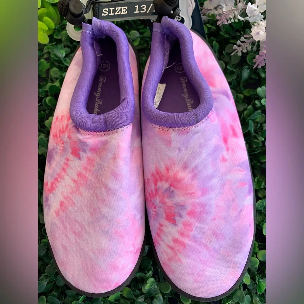 Tommy Bahama Girl’s Water Shoes